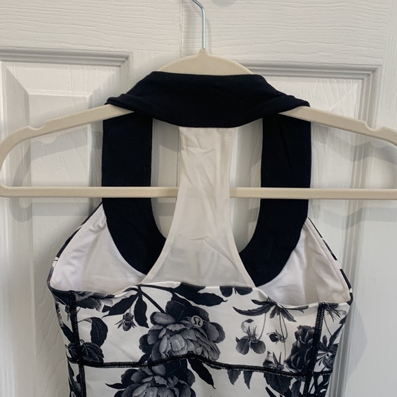Lululemon Tank - Picture 3 of 4
